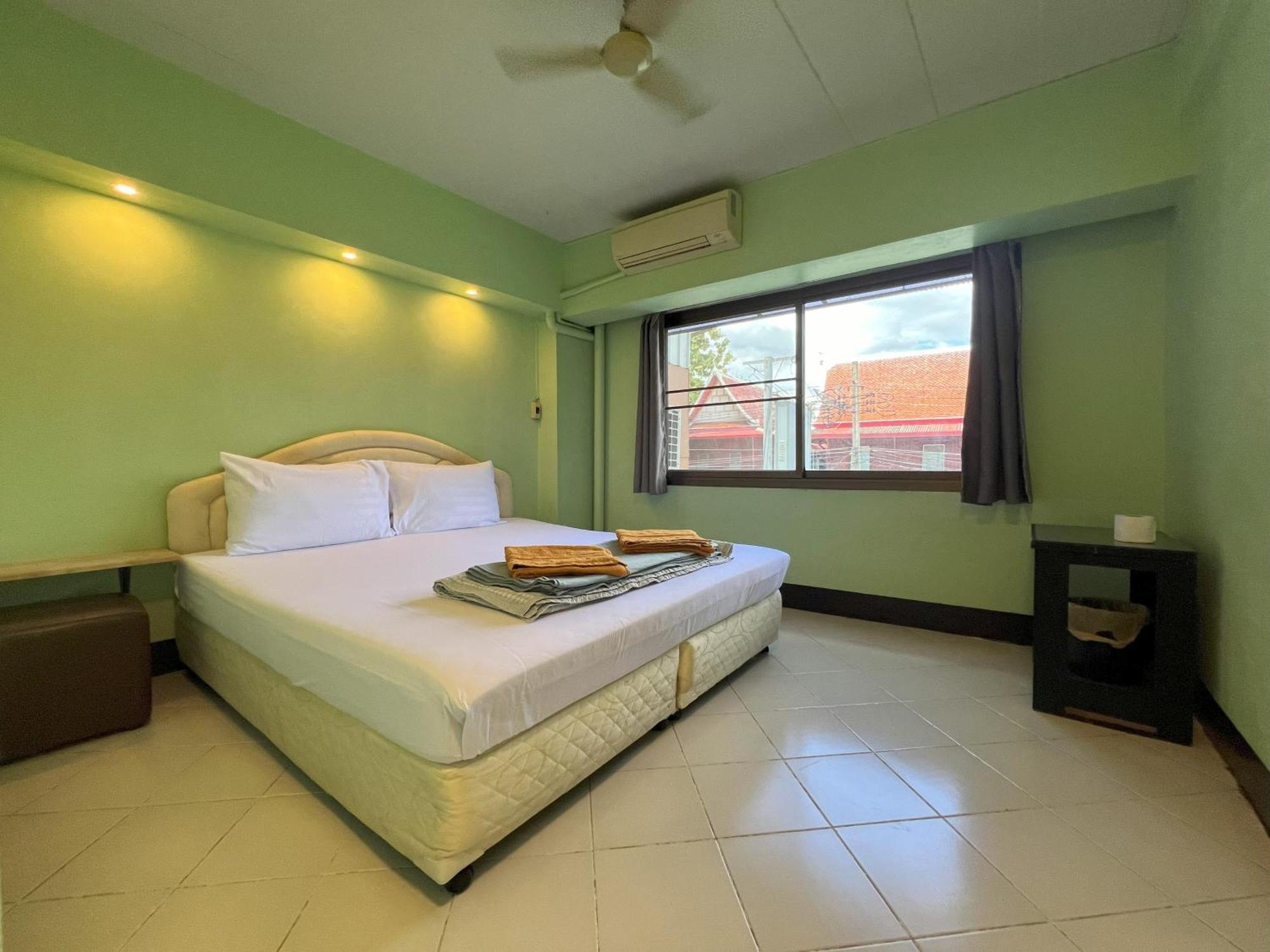 Hotel Bella Bella House Bangkok Esterno foto